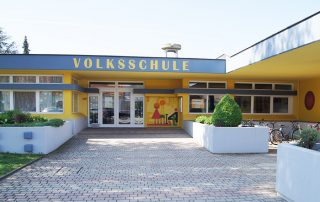 Volksschule Tadten Eingang