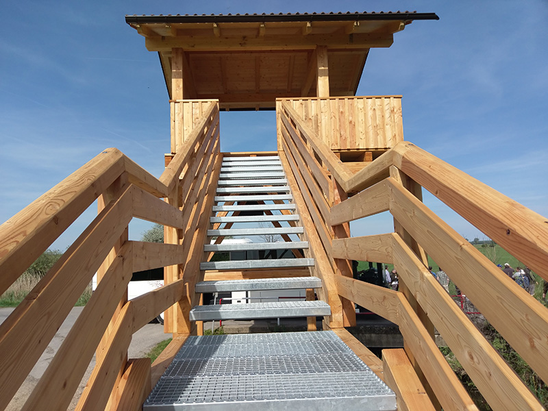 Bau Aussichtsturm im Trappenschutzgebiet